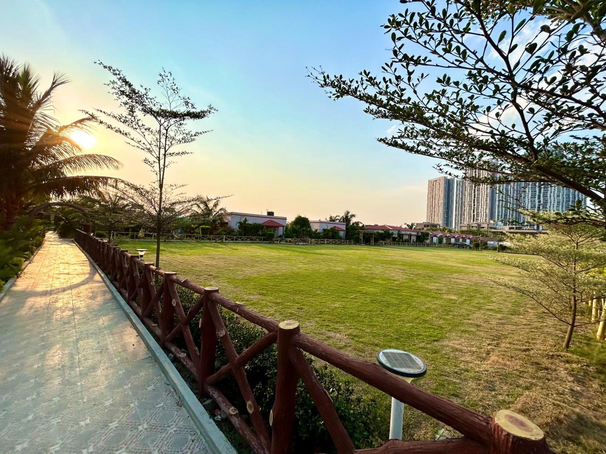 Palli Bangla Resort, Near Ruby Hospital, Anandapur Kalkutta Kültér fotó