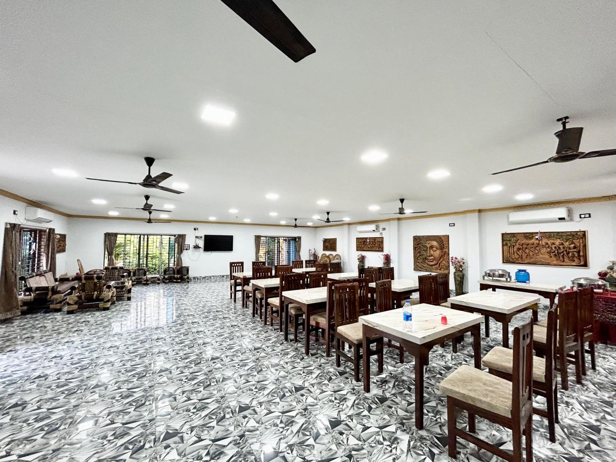 Palli Bangla Resort, Near Ruby Hospital, Anandapur Kalkutta Kültér fotó