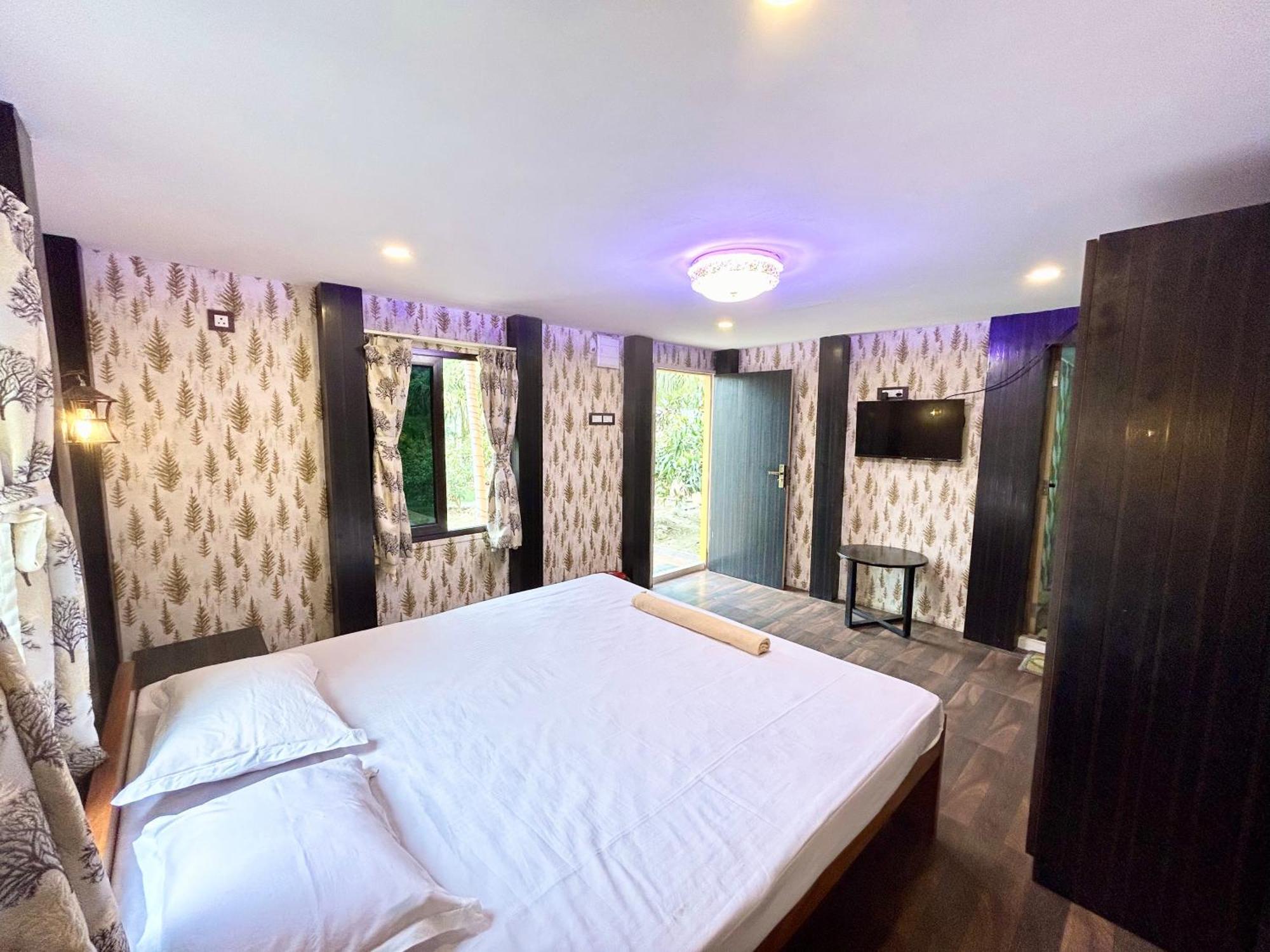 Palli Bangla Resort, Near Ruby Hospital, Anandapur Kalkutta Kültér fotó